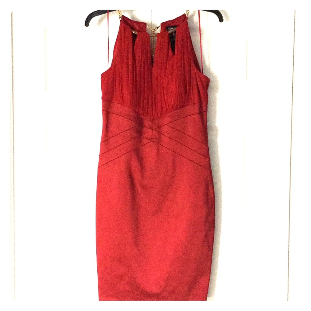 Elegant red fitted dress